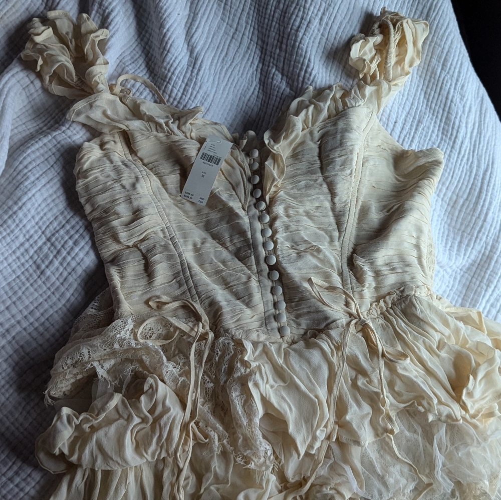 NWT Anthropologie ivory gorgeous vintage style wedding dress